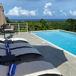 Runaway To Tranquility, Overlooking The Bay Holiday home